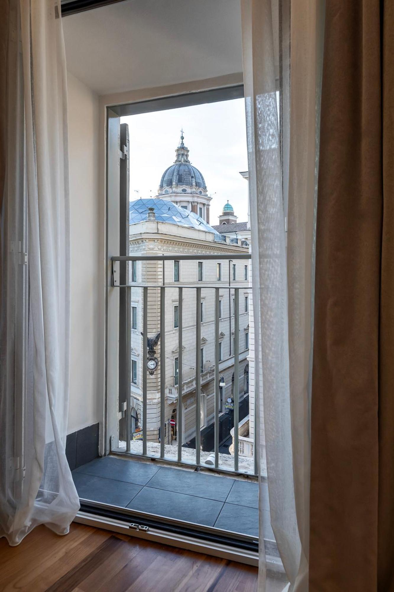 Hotel Goldoni 47 Roma Esterno foto